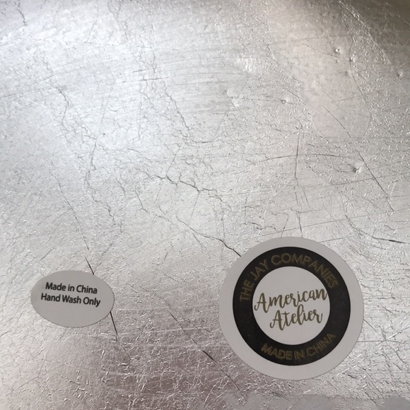 14” Display Plate in Animal Print. Wavy. - Picture 4 of 5